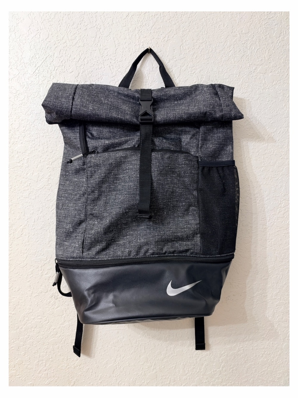 Nike Elite Sport Golf Black/Grey Roll-Top Backpack